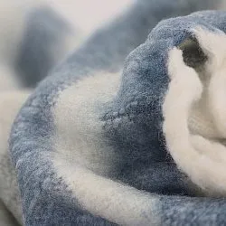 Gyapjúkeverék pléd - Monica (kék)