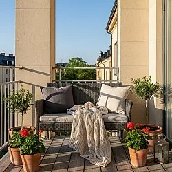 Párnahuzat - Vanja (fekete)