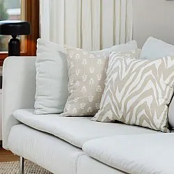 2 darabos párnahuzat készlet - Sari (középbezs)