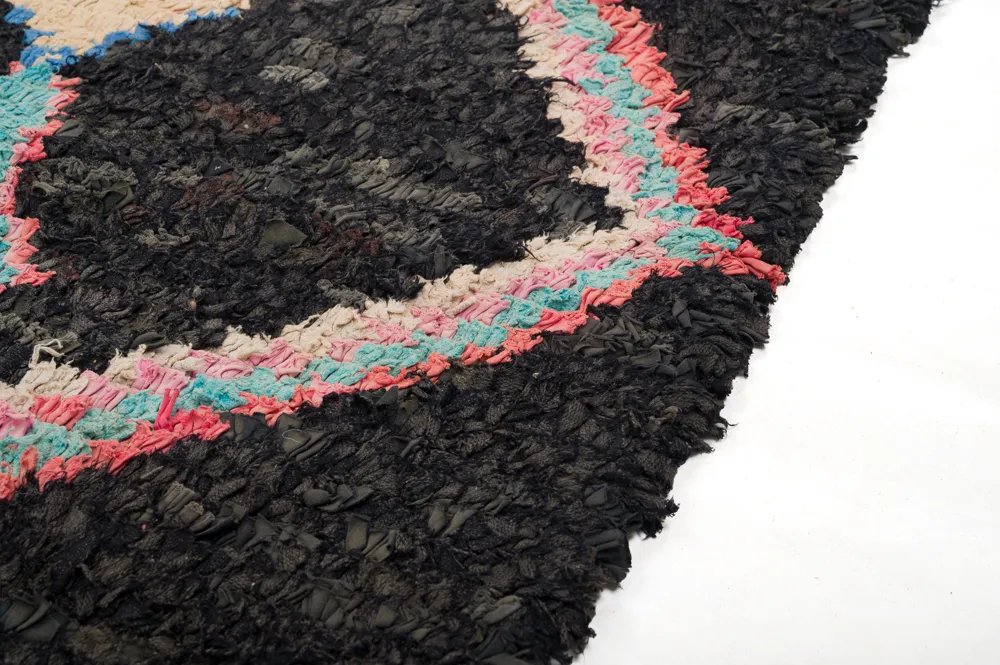 Marokkói Boucherouite szőnyeg 235 x 135 cm