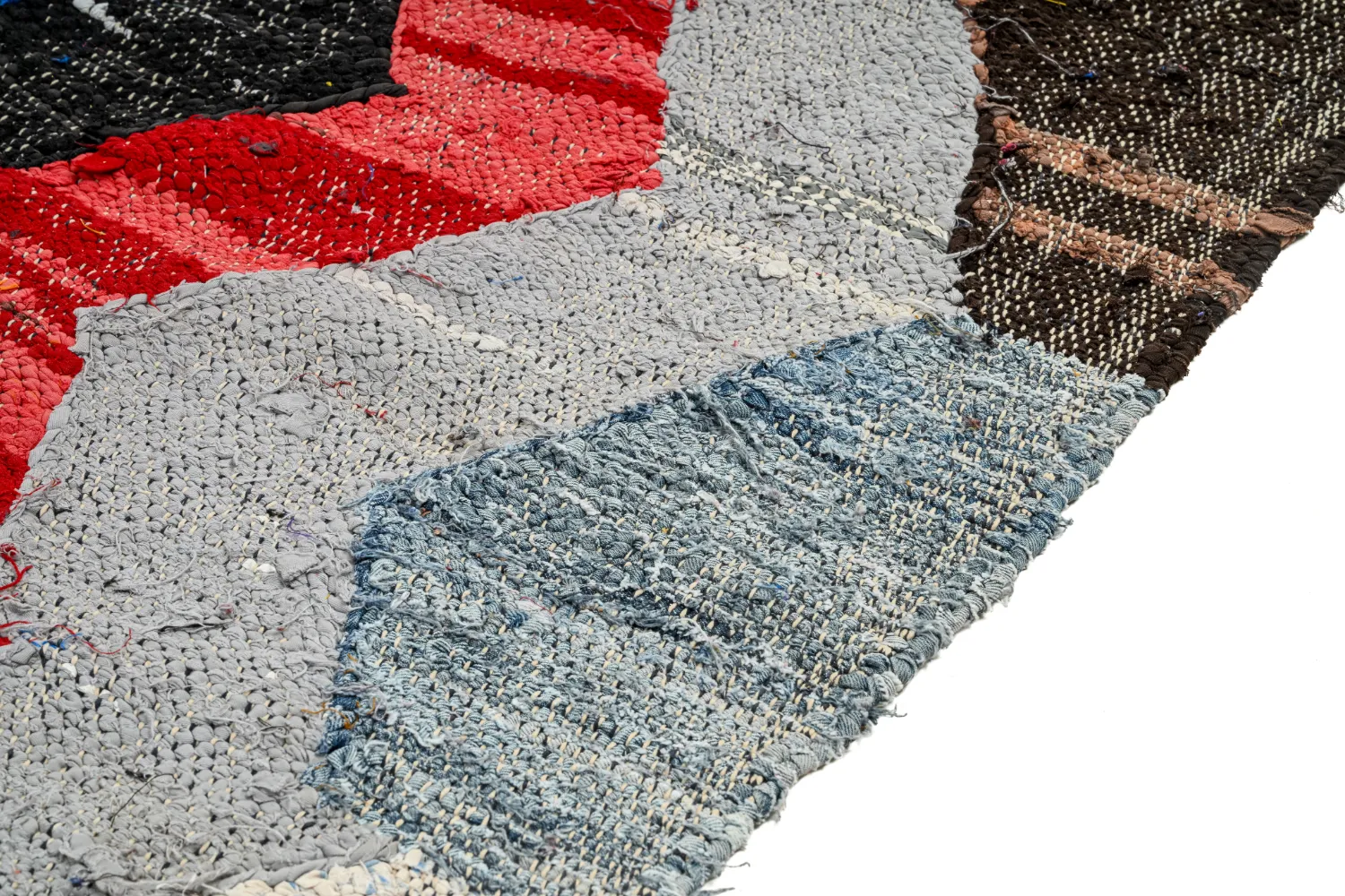 Marokkói Boucherouite szőnyeg 135 x 225 cm