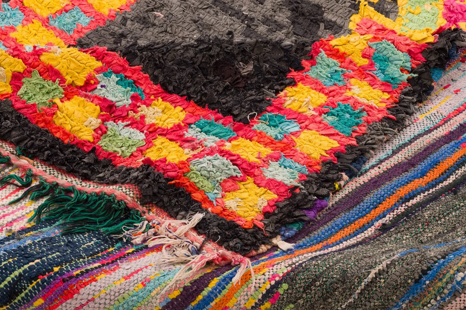 Marokkói Boucherouite szőnyeg 135 x 290 cm