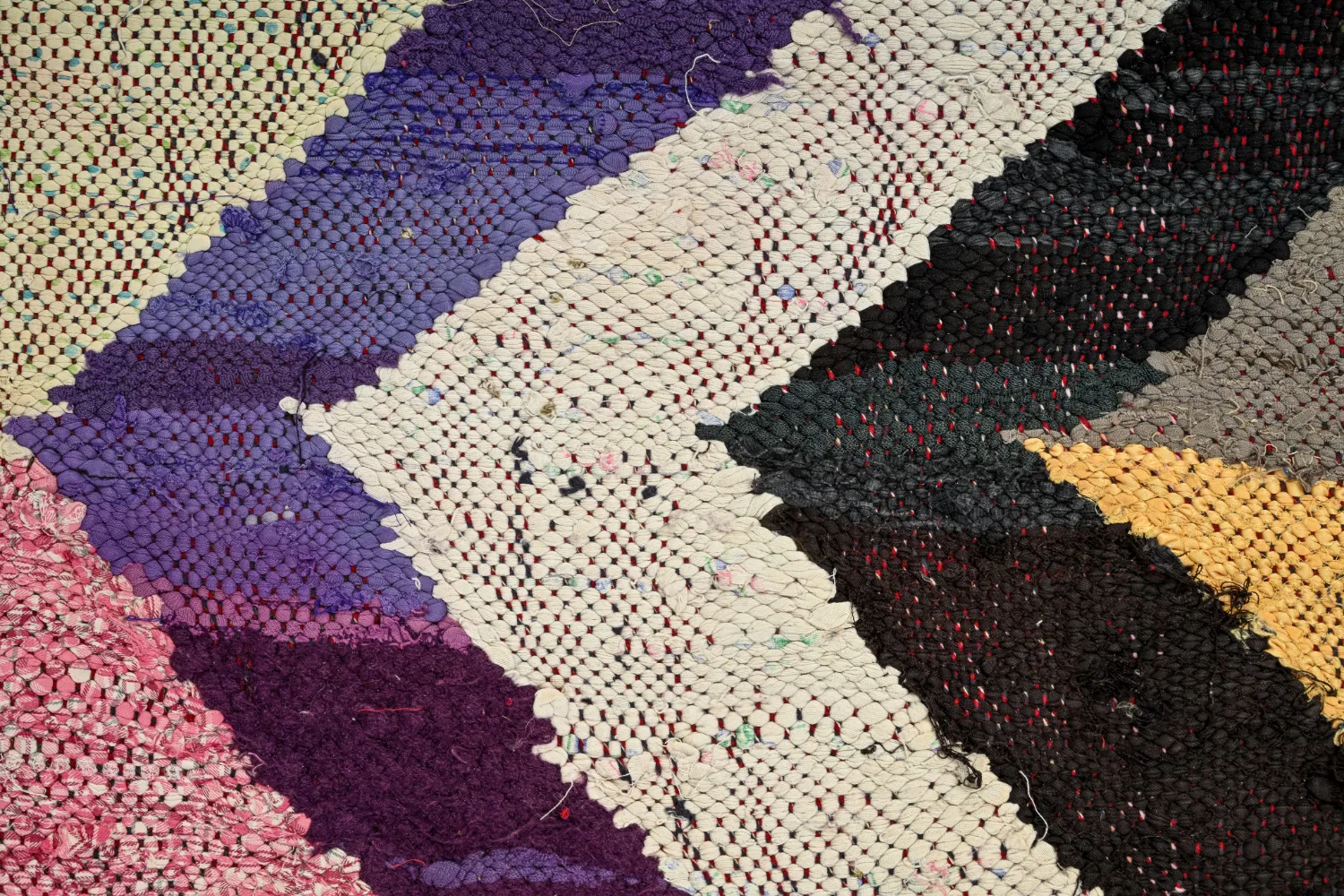 Marokkói Boucherouite szőnyeg 140 x 305 cm