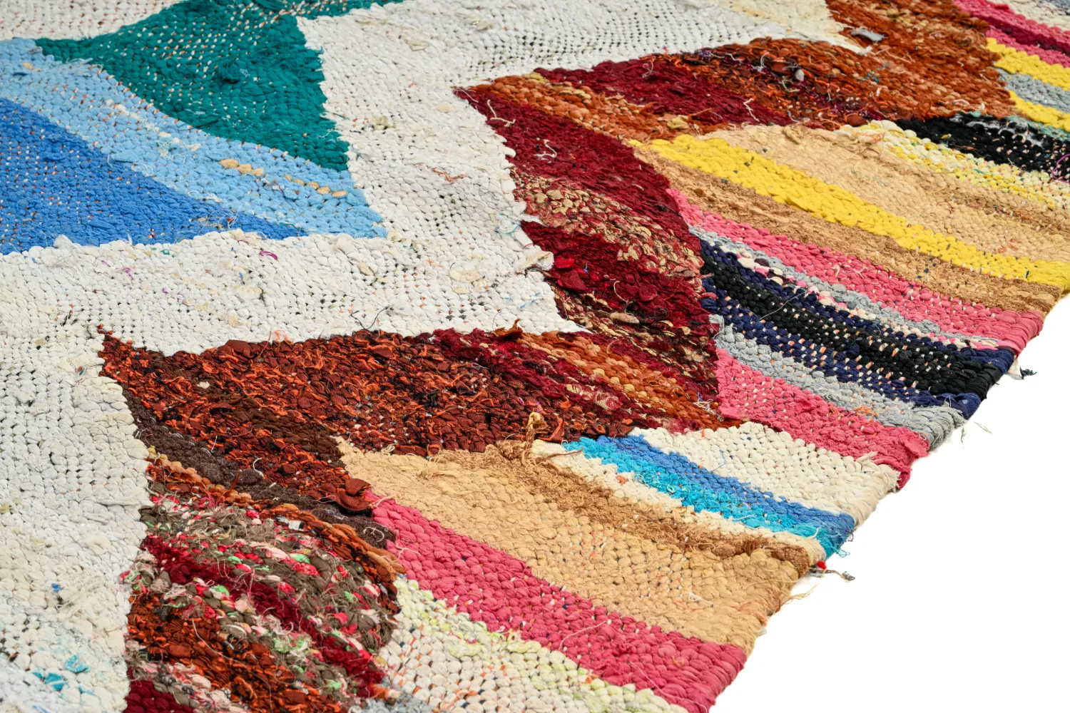 Marokkói Boucherouite szőnyeg 125 x 225 cm
