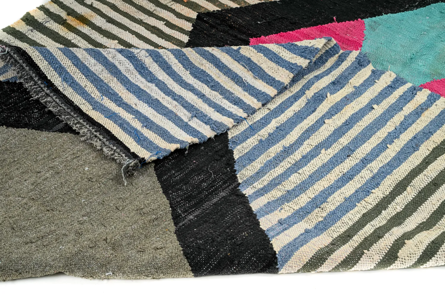 Marokkói Boucherouite szőnyeg 155 x 275 cm