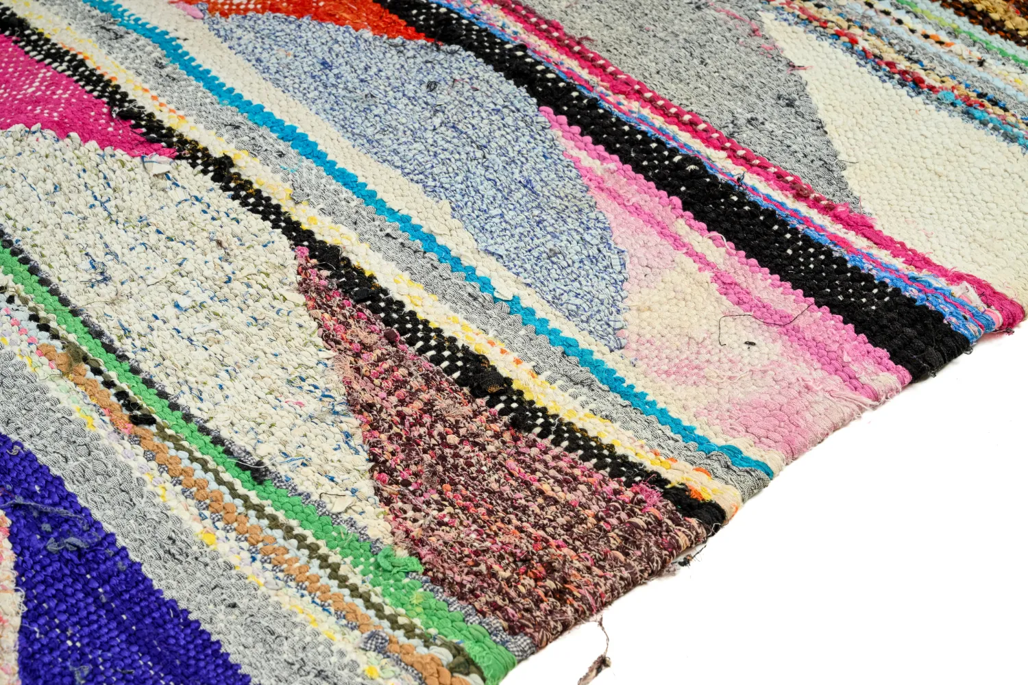 Marokkói Boucherouite szőnyeg 145 x 250 cm