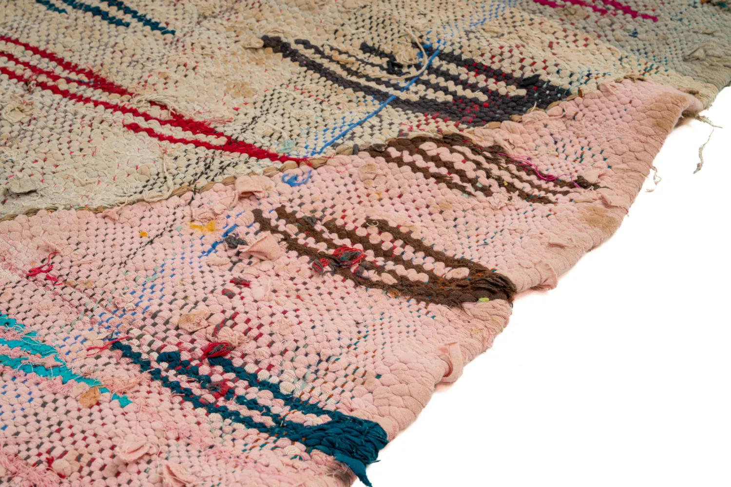 Marokkói Boucherouite szőnyeg 135 x 245 cm