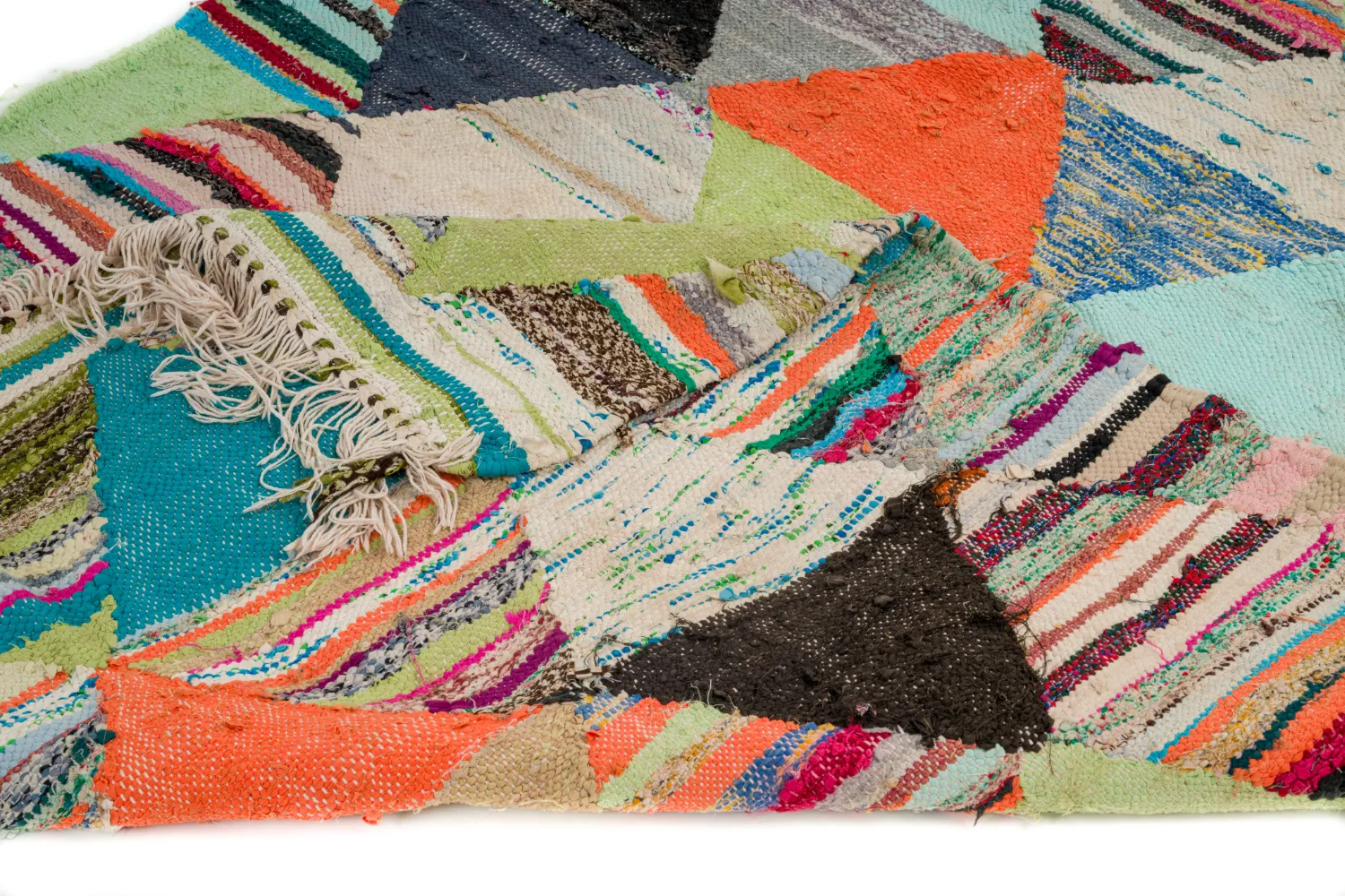 Marokkói Boucherouite szőnyeg 140 x 250 cm