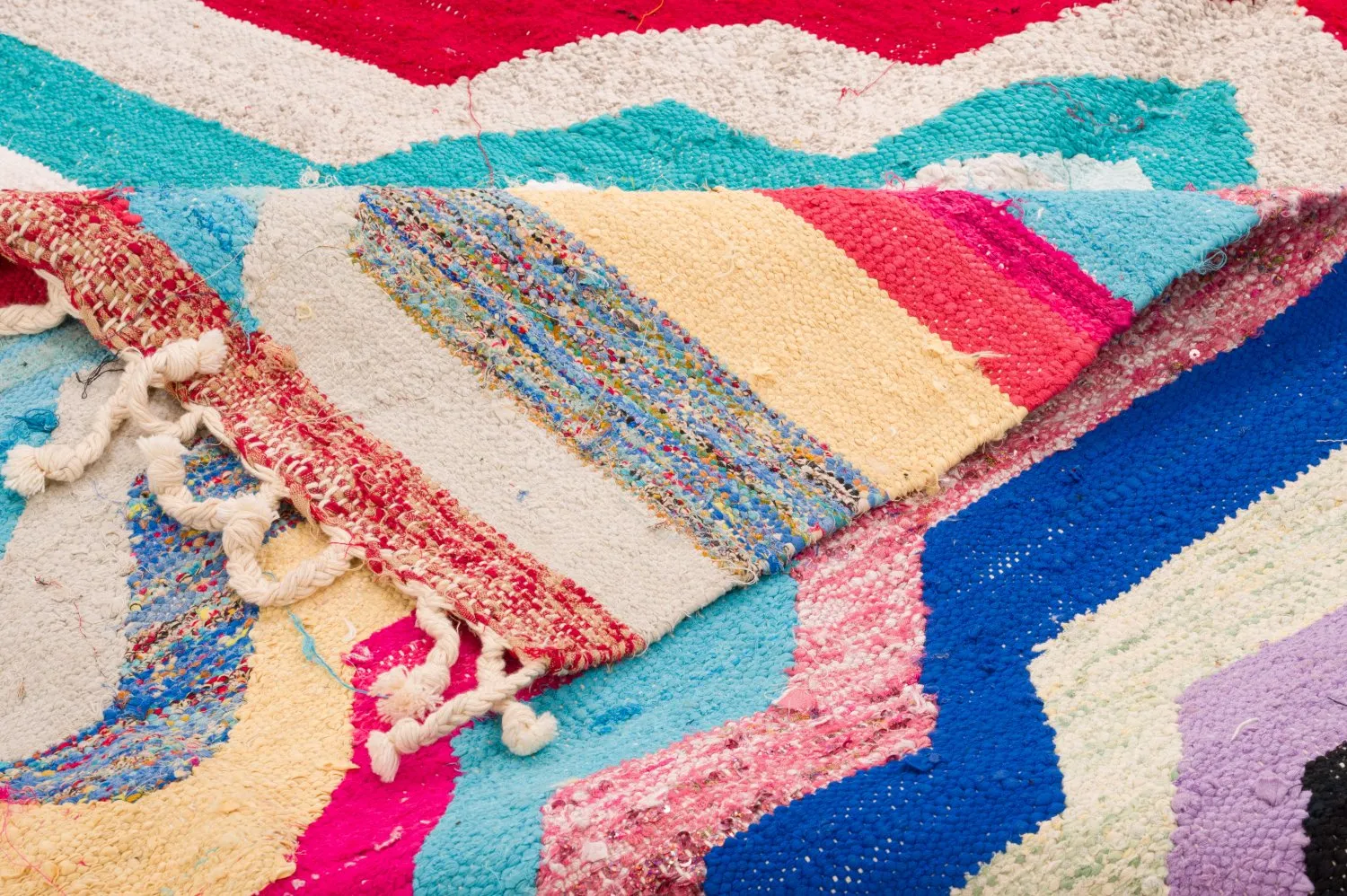 Marokkói Boucherouite szőnyeg 130 x 195 cm