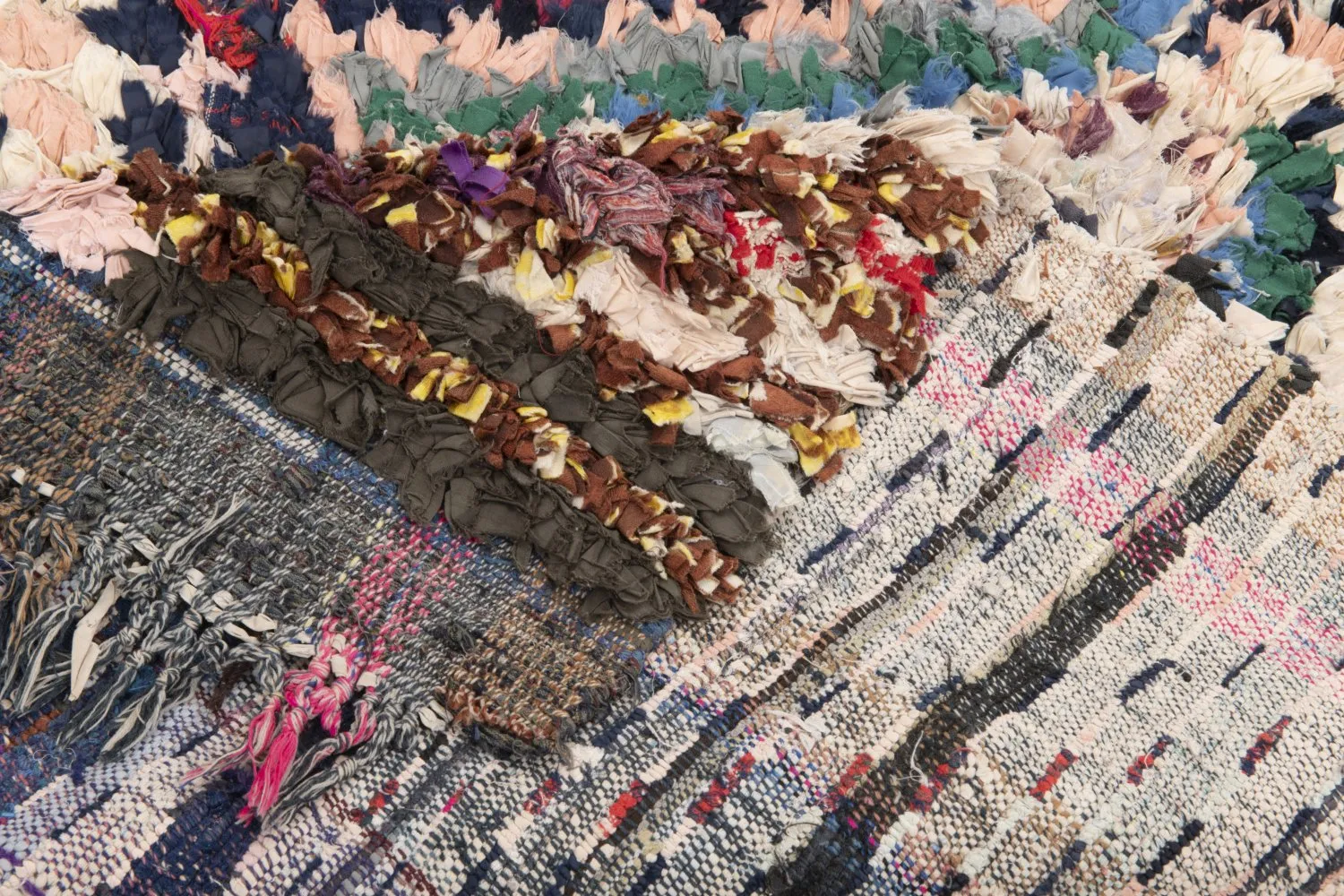 Marokkói Boucherouite szőnyeg 175 x 95 cm