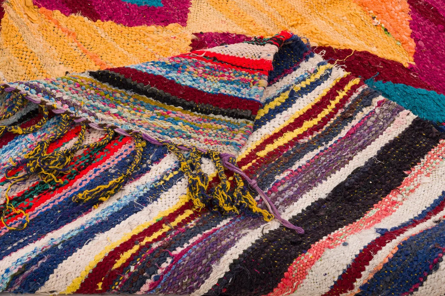 Marokkói Boucherouite szőnyeg 150 x 285 cm