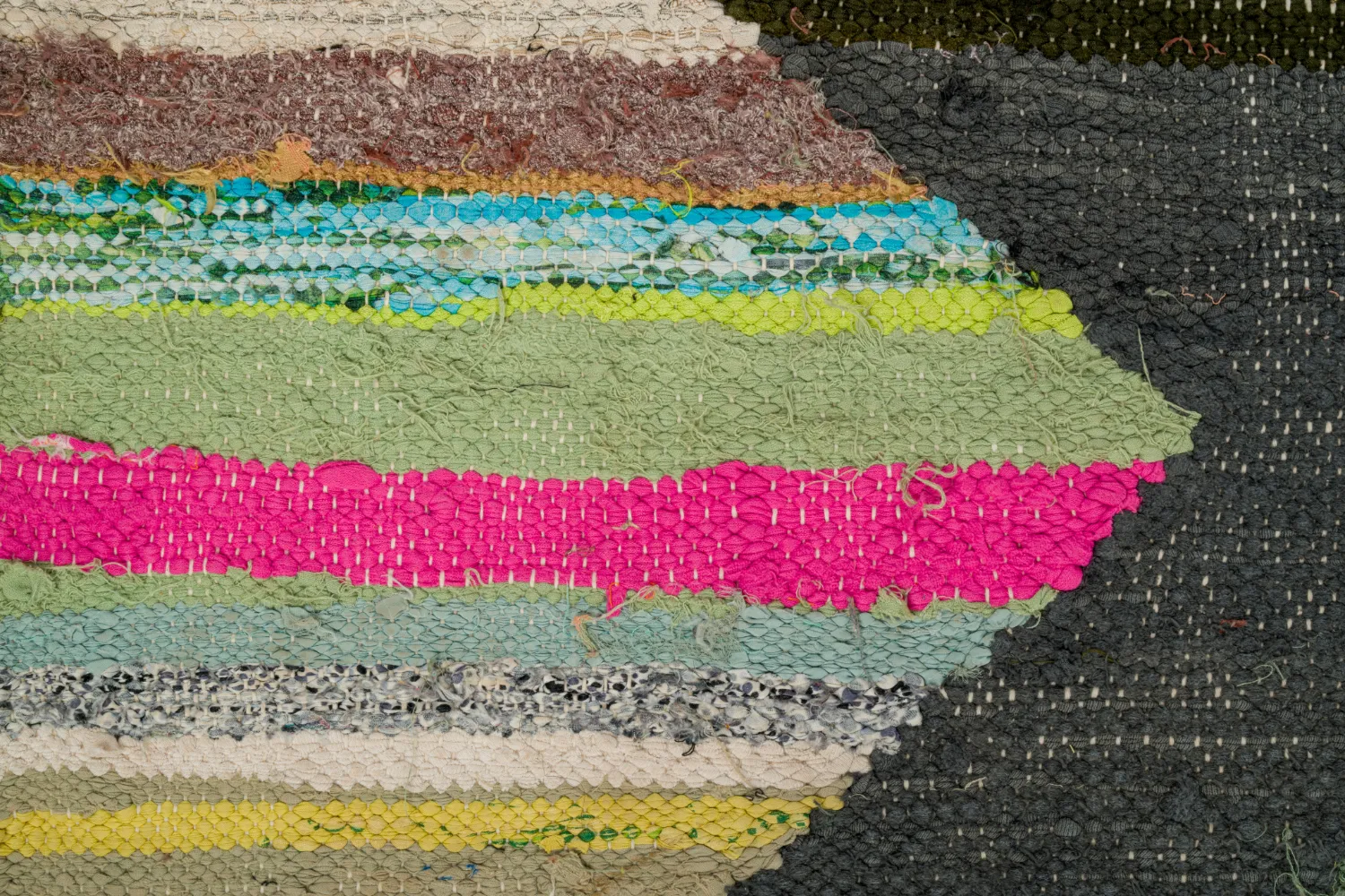 Marokkói Boucherouite szőnyeg 145 x 260 cm