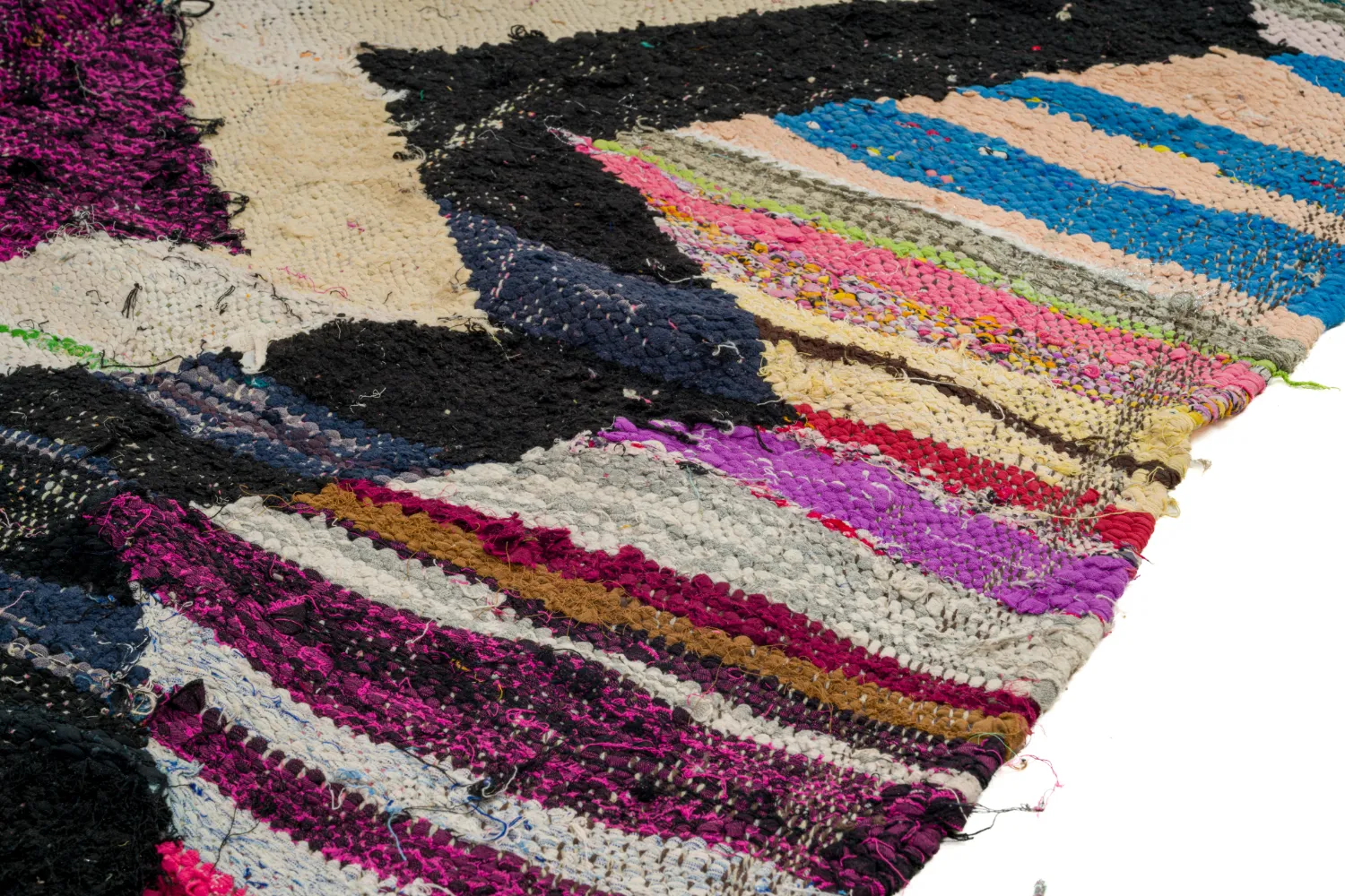 Marokkói Boucherouite szőnyeg 140 x 220 cm