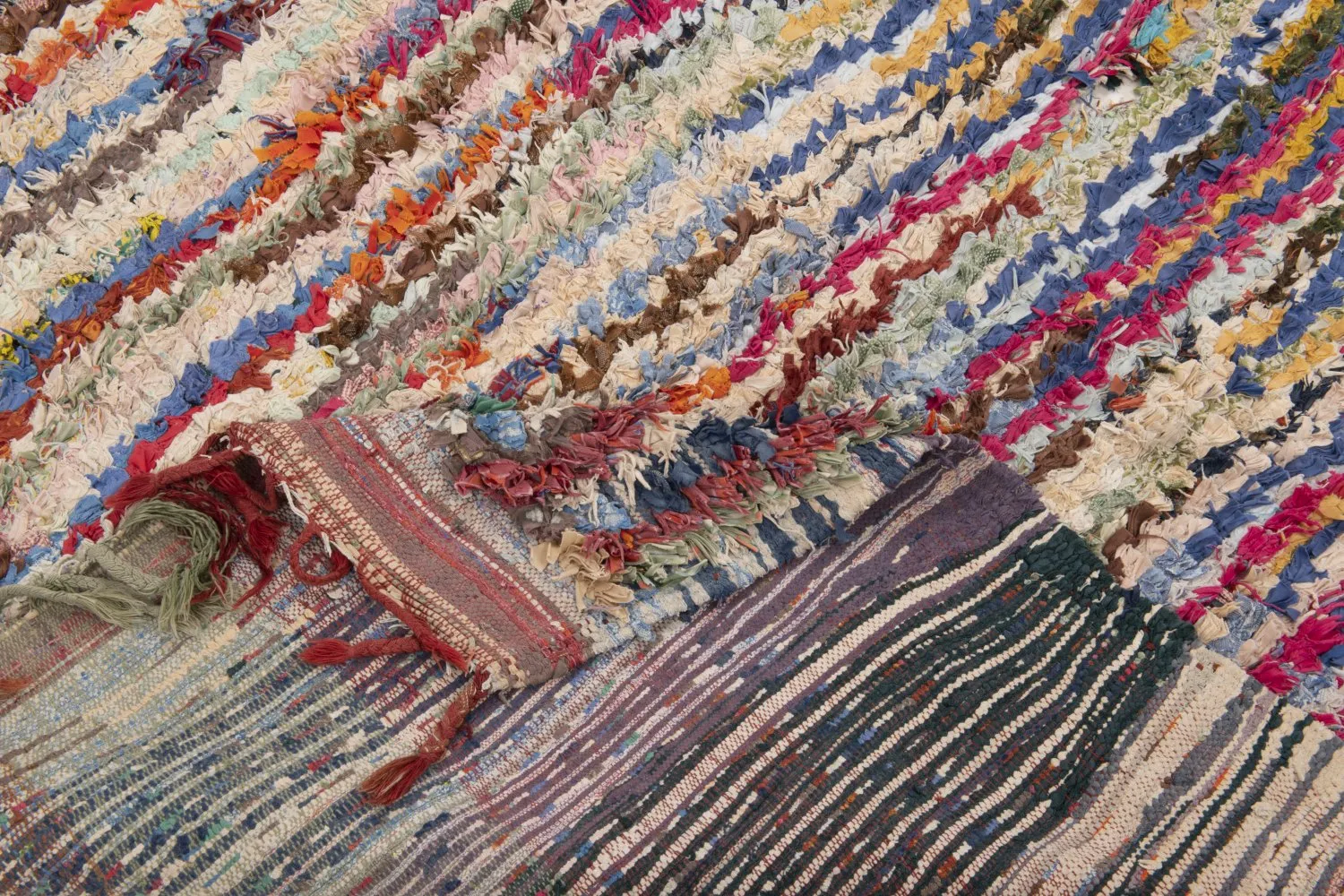 Marokkói Boucherouite szőnyeg 195 x 150 cm