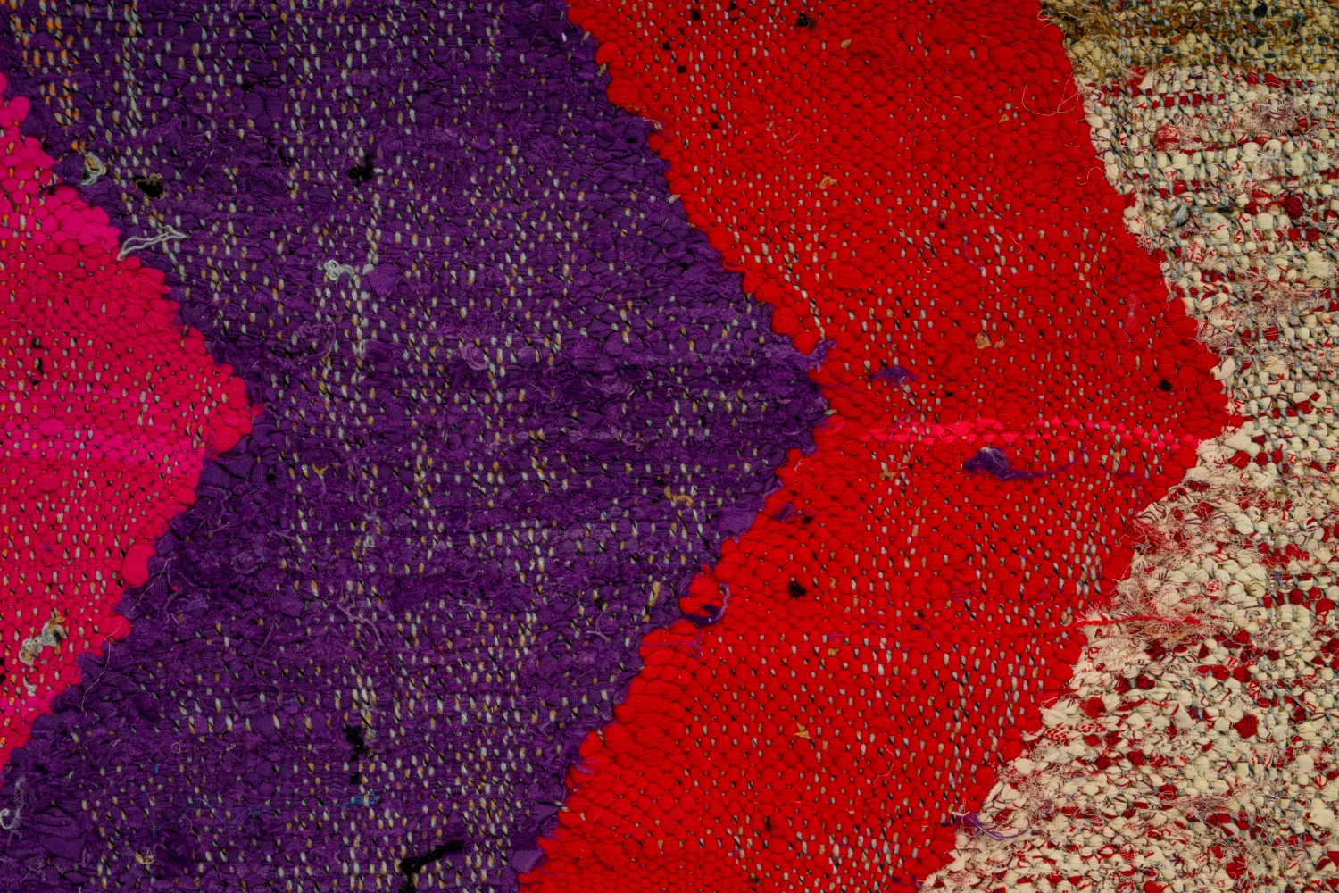 Marokkói Boucherouite szőnyeg 125 x 235 cm