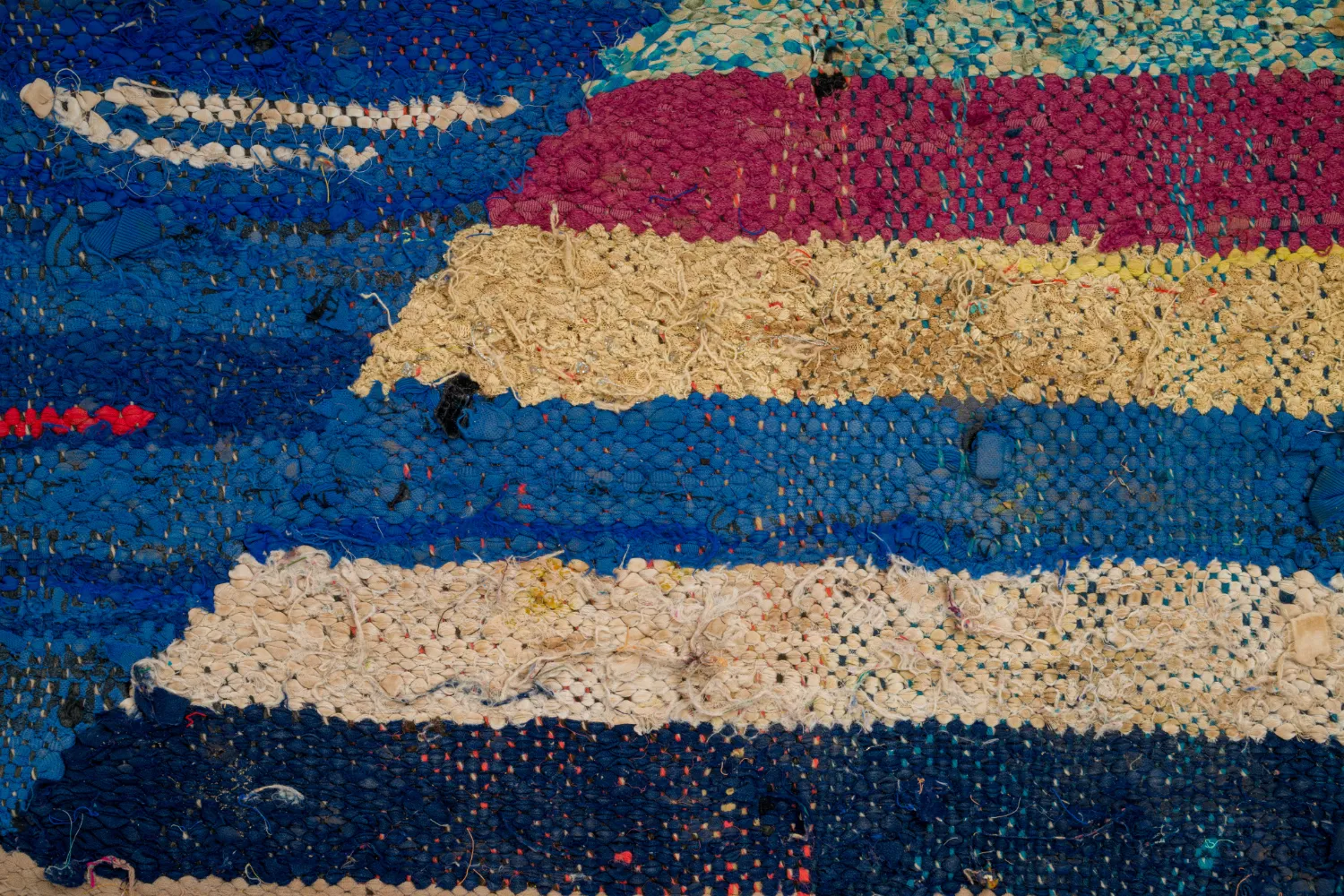 Marokkói Boucherouite szőnyeg 135 x 230 cm