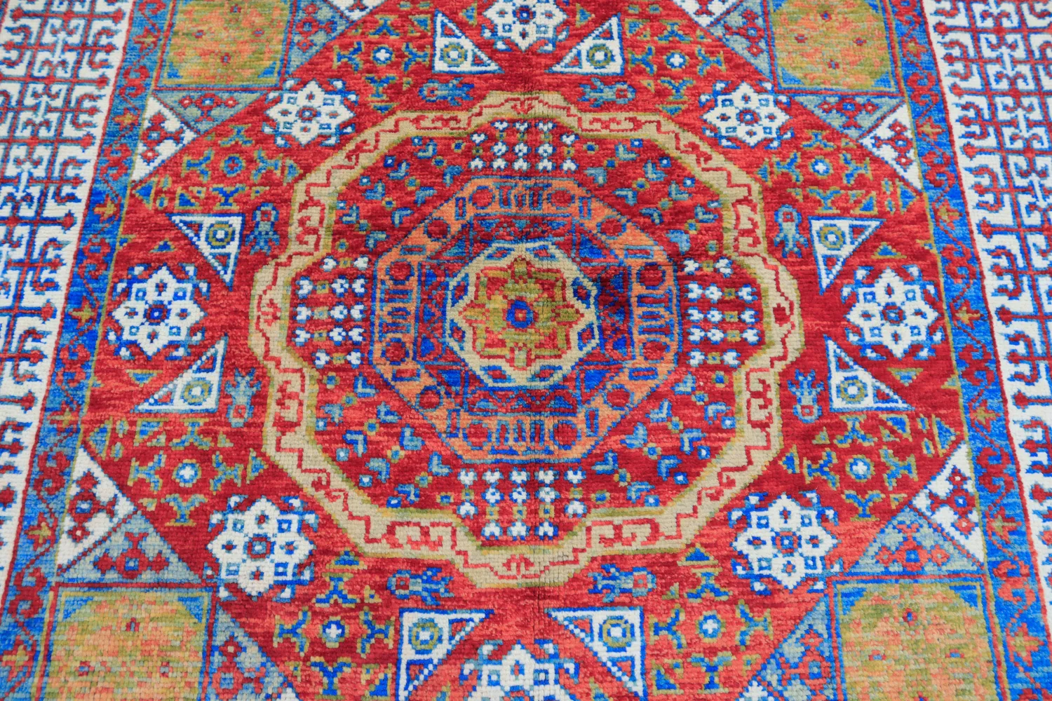 Keleti Szőnyeg - Suzani Hand Knotted - 170 x 240 cm