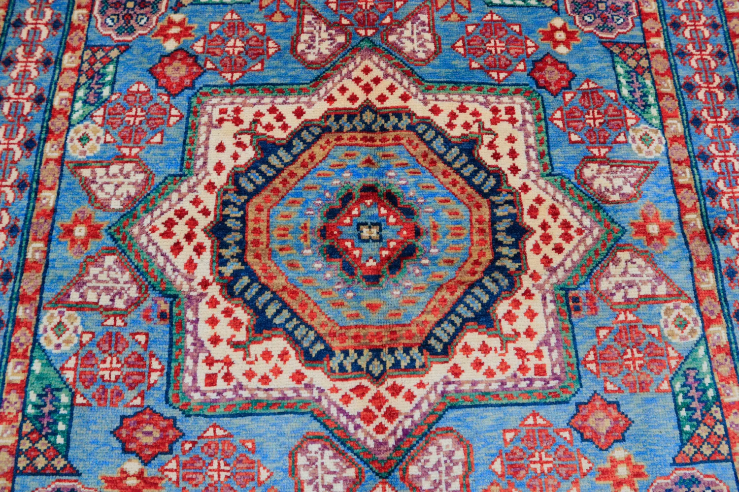 Keleti Szőnyeg - Suzani Hand Knotted - 170 x 240 cm