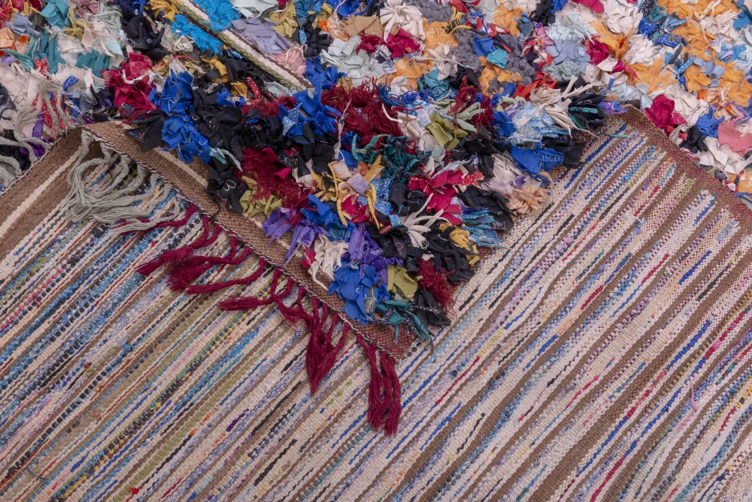 Marokkói Boucherouite szőnyeg 370 x 145 cm