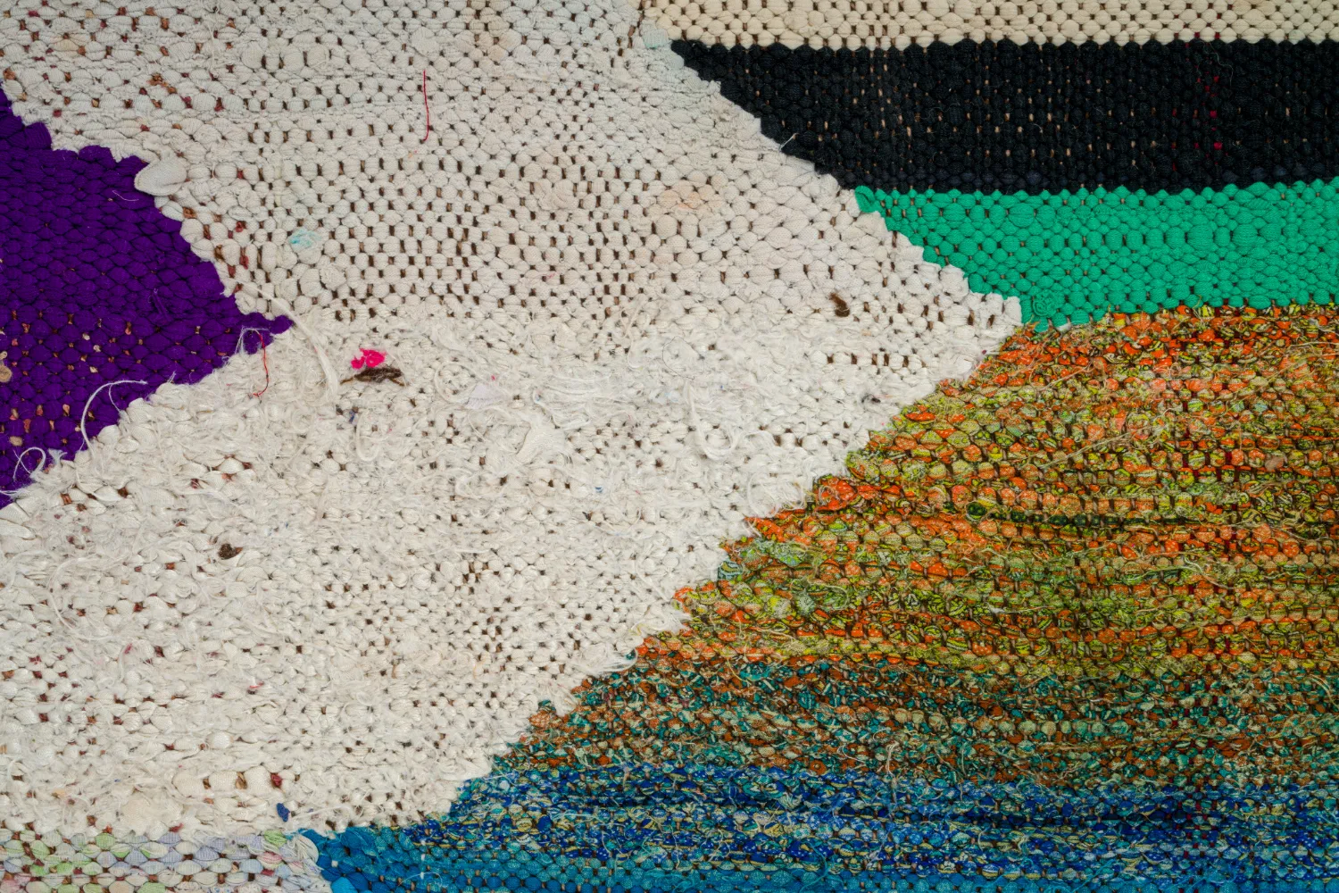 Marokkói Boucherouite szőnyeg 130 x 230 cm