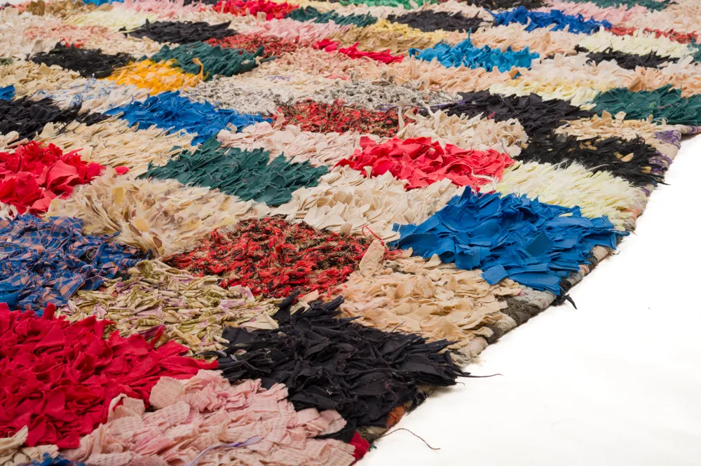 Marokkói Boucherouite szőnyeg 280 x 155 cm