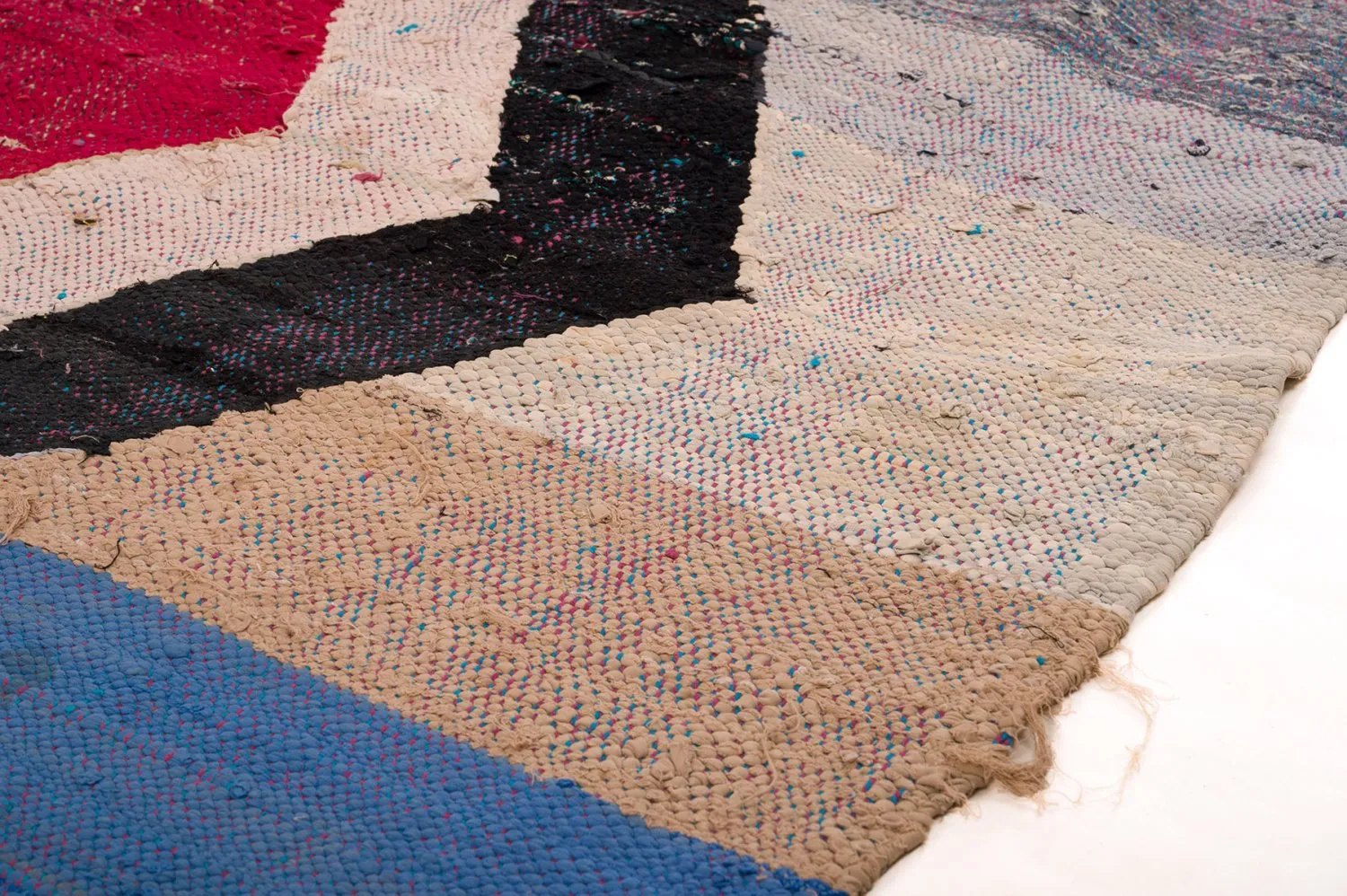 Marokkói Boucherouite szőnyeg 145 x 265 cm