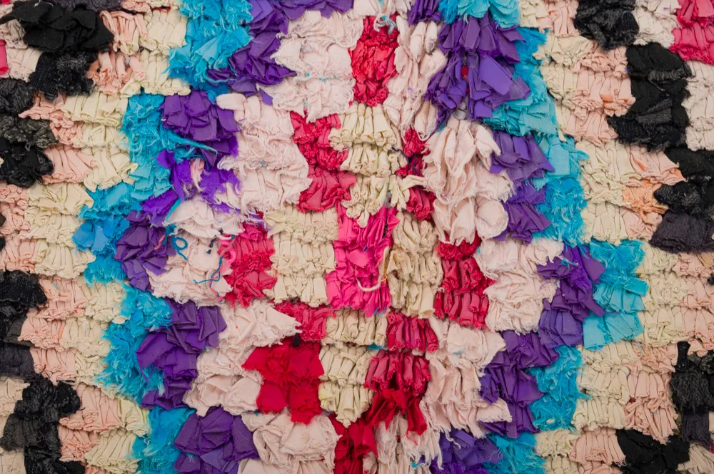 Marokkói Boucherouite szőnyeg 305 x 155 cm