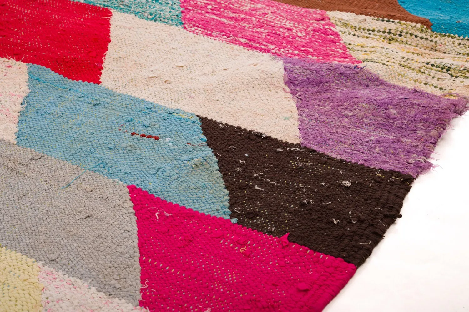 Marokkói Boucherouite szőnyeg 155 x 280 cm