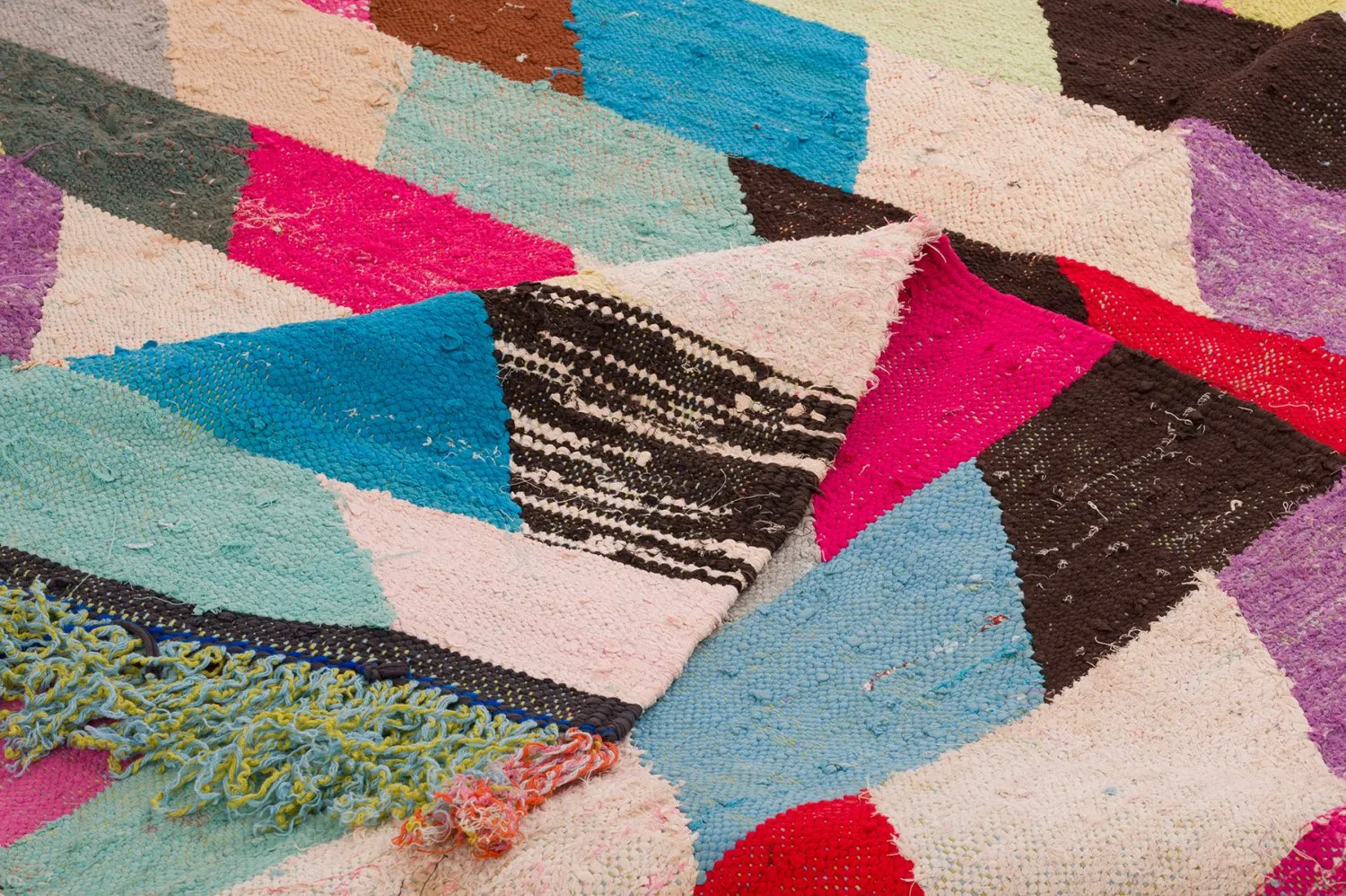 Marokkói Boucherouite szőnyeg 155 x 280 cm