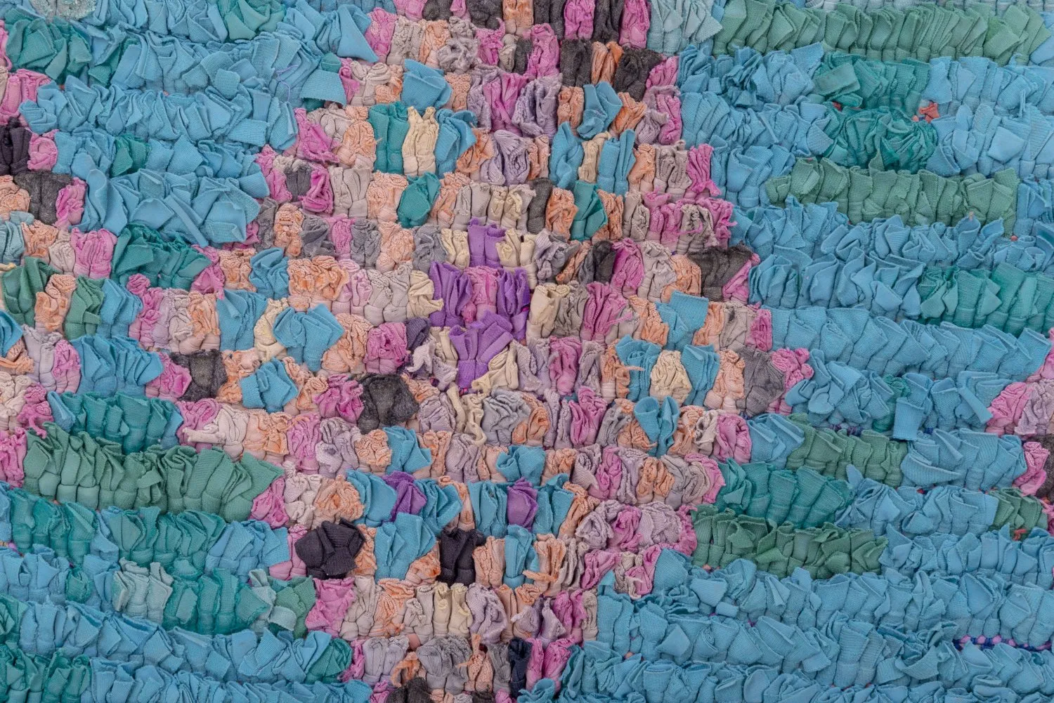 Marokkói Boucherouite szőnyeg 190 x 125 cm
