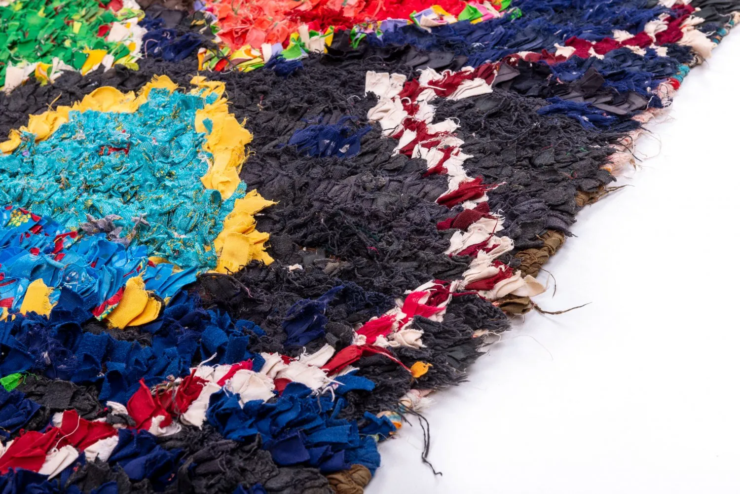 Marokkói Boucherouite szőnyeg 190 x 135 cm