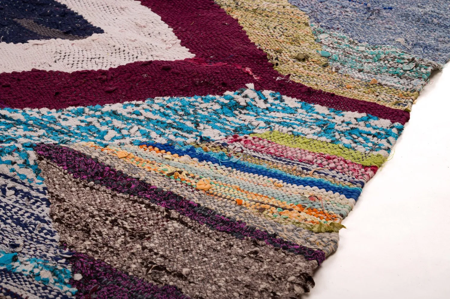 Marokkói Boucherouite szőnyeg 165 x 270 cm