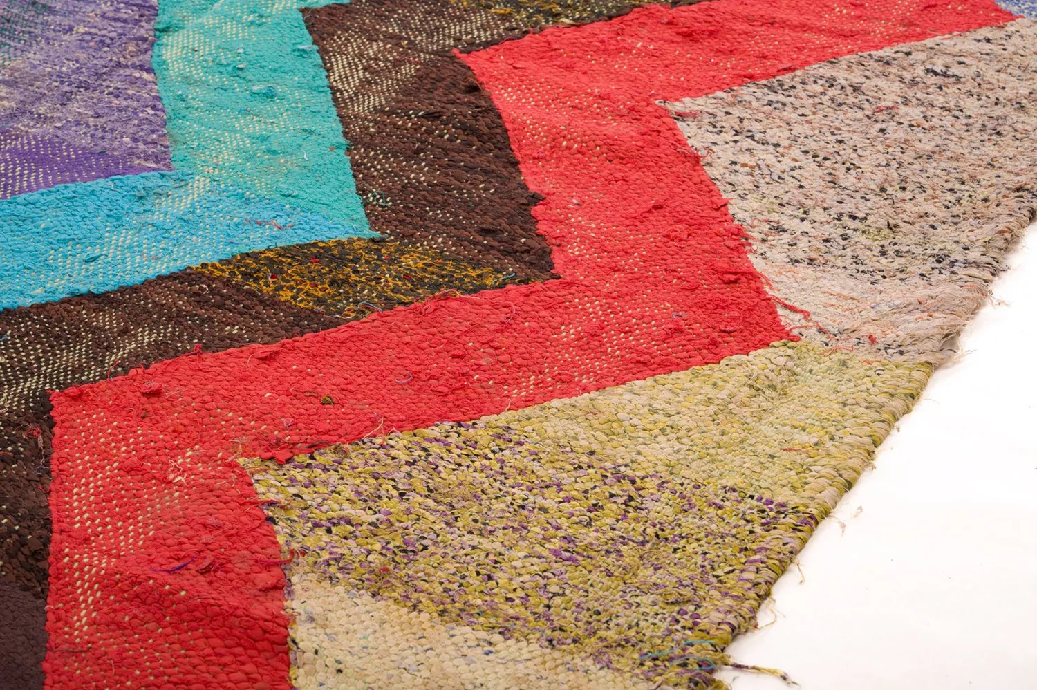 Marokkói Boucherouite szőnyeg 135 x 265 cm