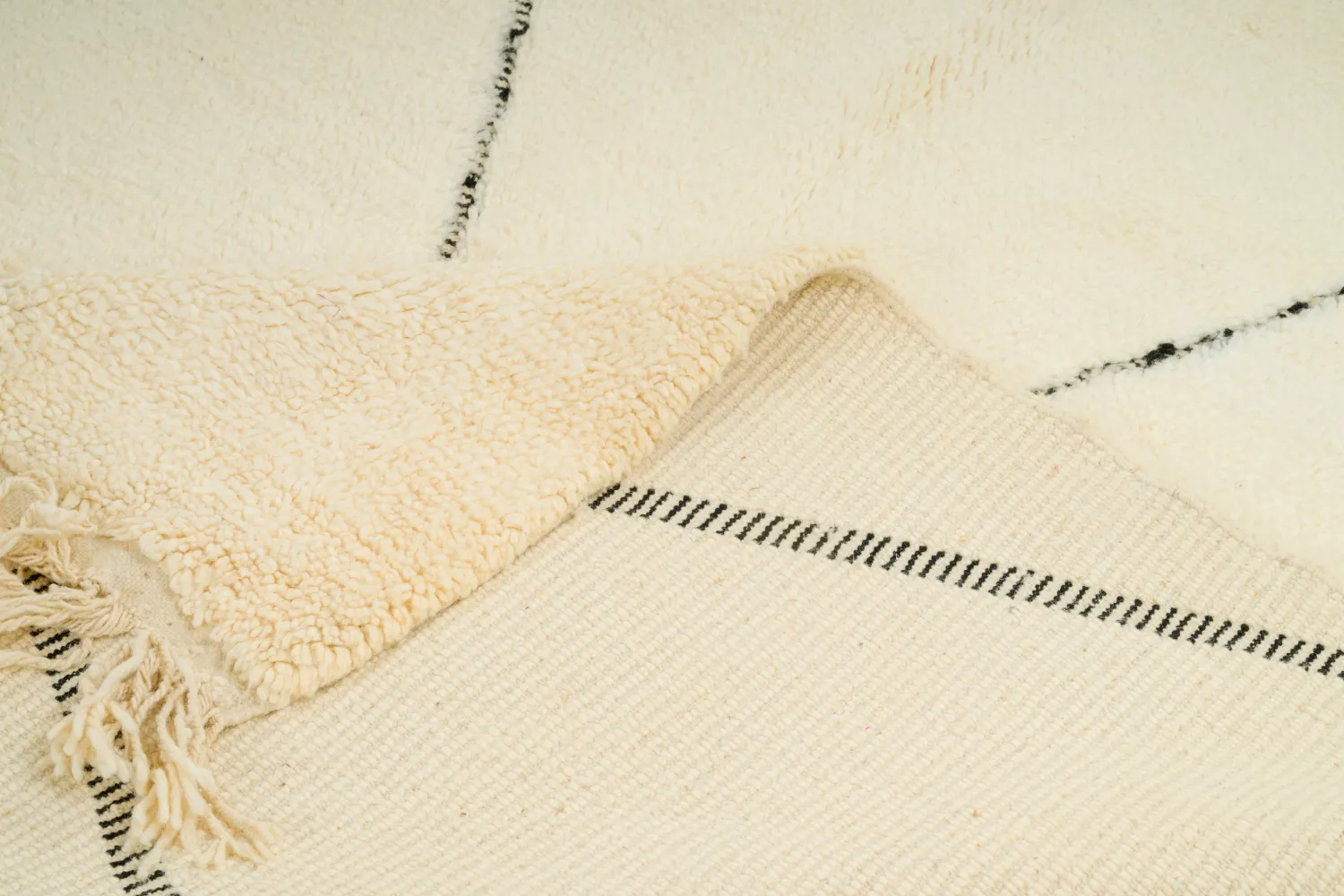 Marokkói Beni Ourain Kelim szőnyeg 155 x 250 cm