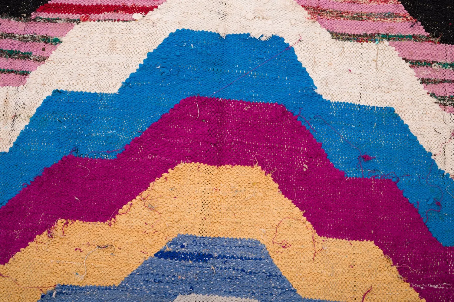 Marokkói Boucherouite szőnyeg 150 x 255 cm