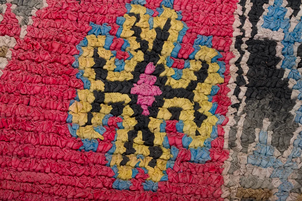 Marokkói Boucherouite szőnyeg 275 x 130 cm