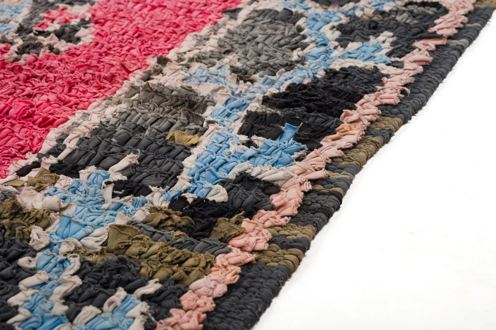 Marokkói Boucherouite szőnyeg 275 x 130 cm