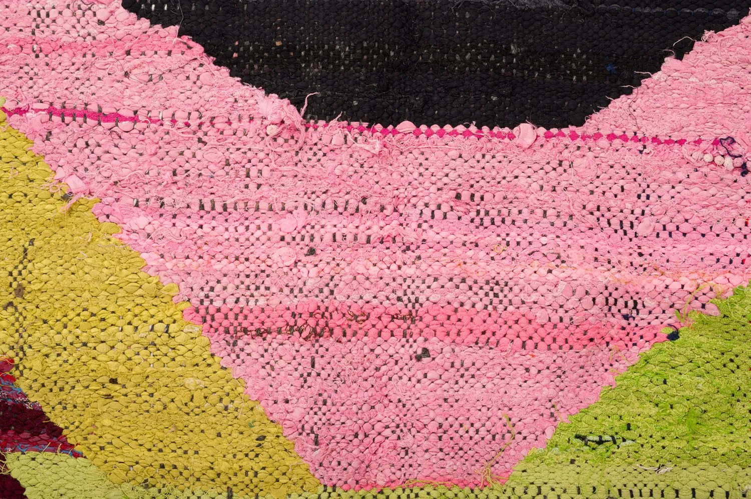 Marokkói Boucherouite szőnyeg 150 x 235 cm