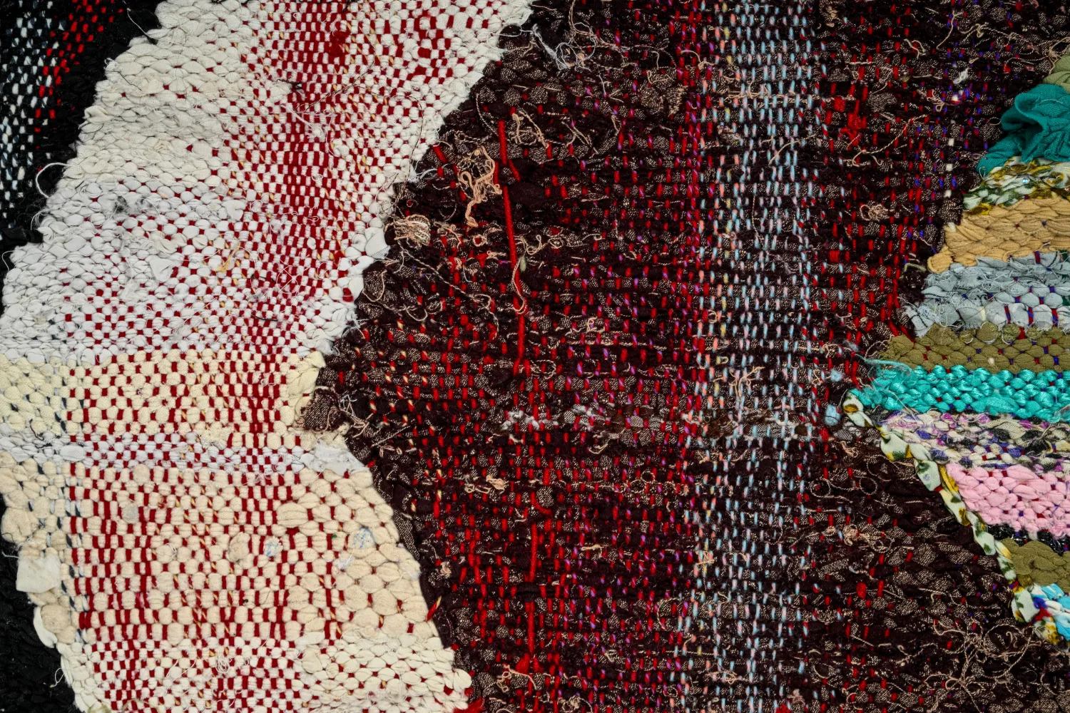 Marokkói Boucherouite szőnyeg 140 x 230 cm