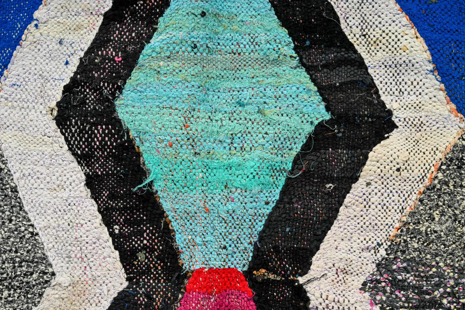 Marokkói Boucherouite szőnyeg 140 x 290 cm