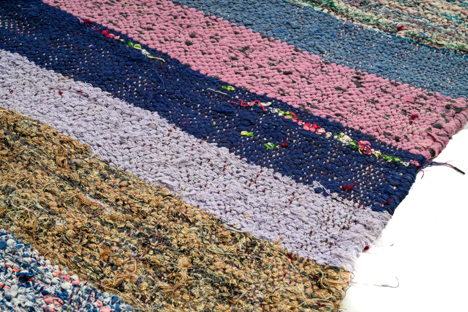 Marokkói Boucherouite szőnyeg 130 x 225 cm