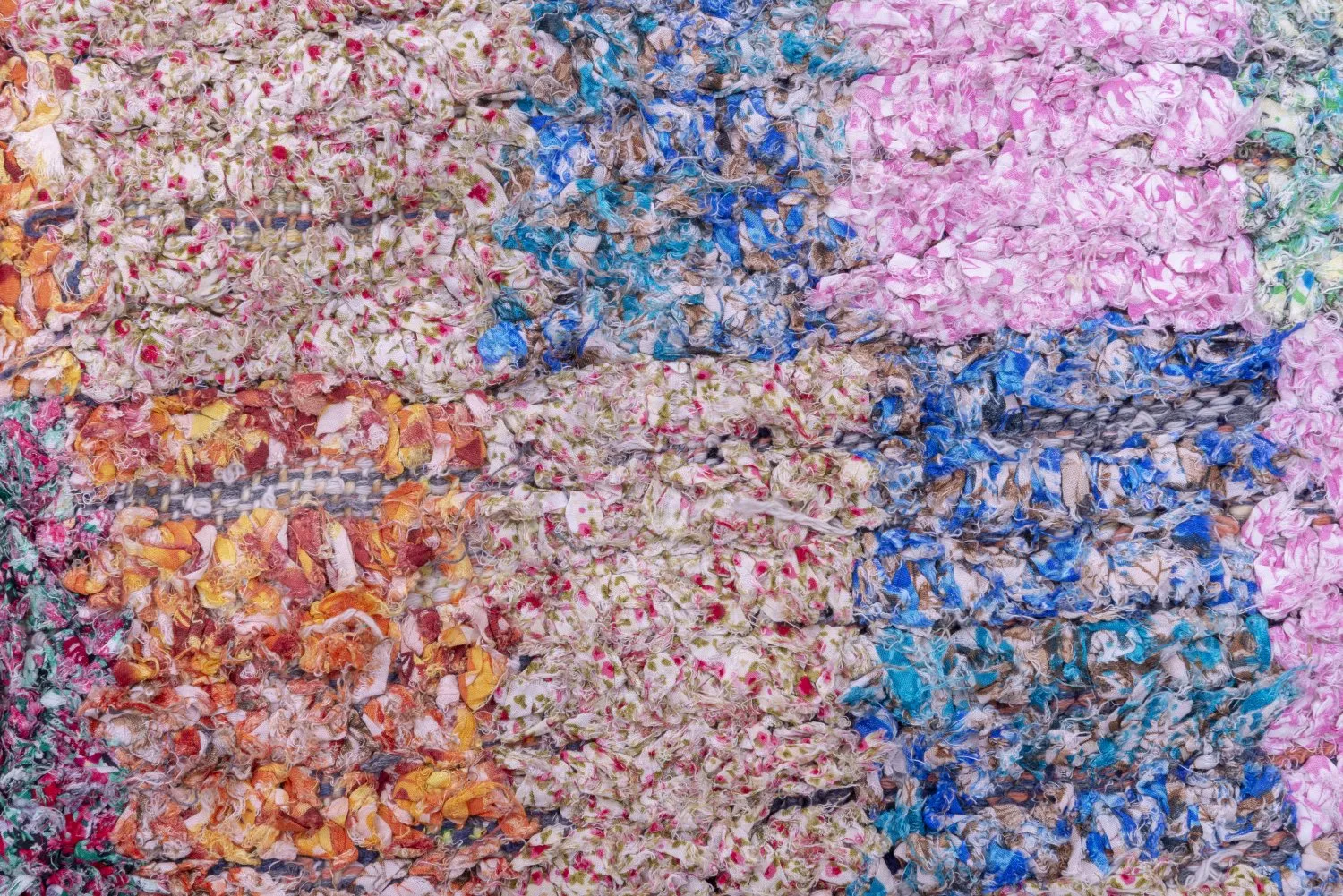 Marokkói Boucherouite szőnyeg 210 x 105 cm