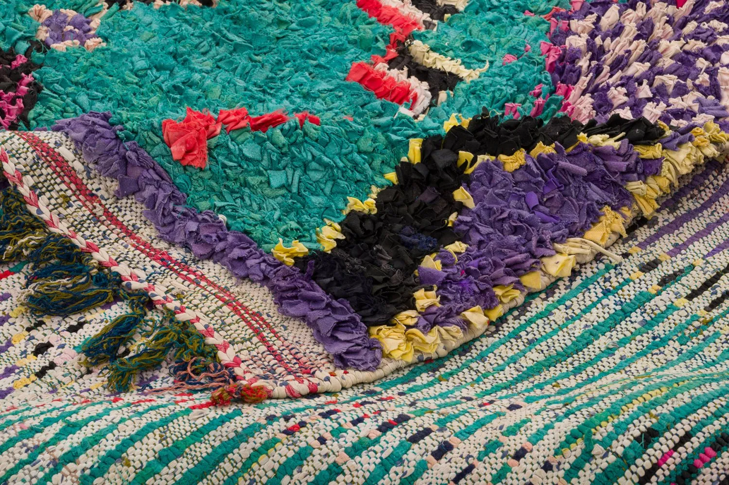 Marokkói Boucherouite szőnyeg 155 x 335 cm