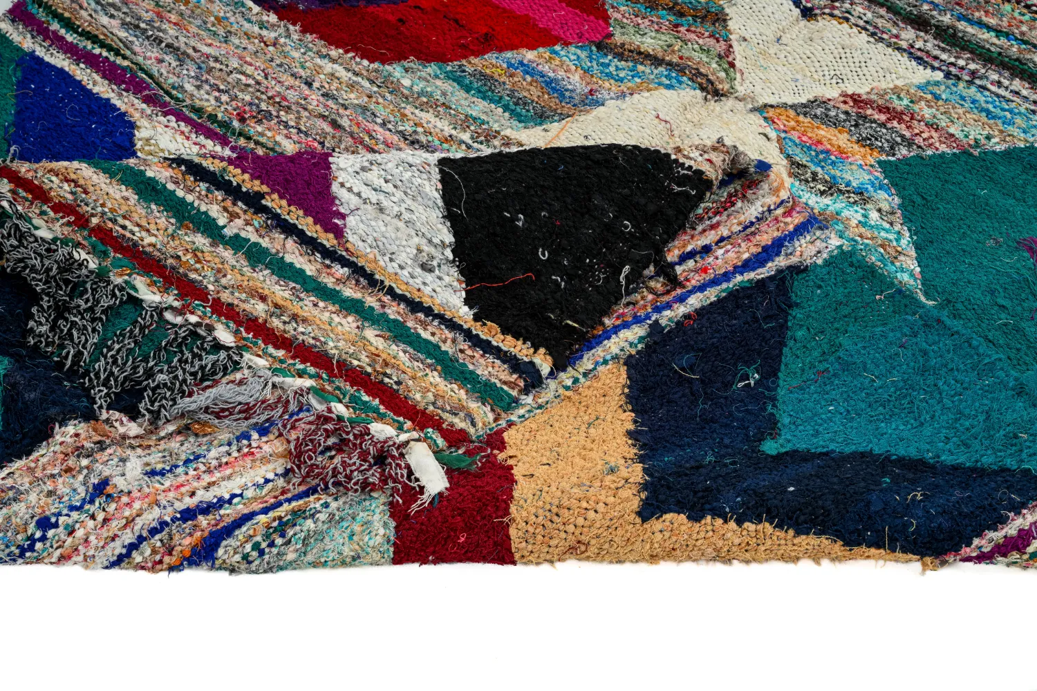 Marokkói Boucherouite szőnyeg 115 x 205 cm