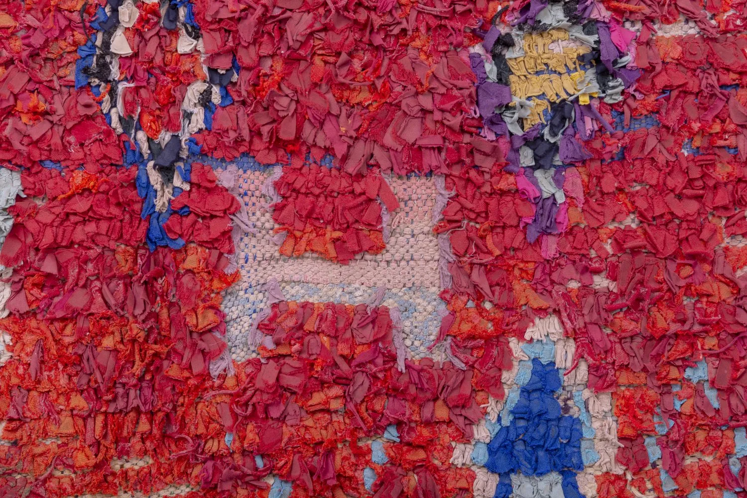 Marokkói Boucherouite szőnyeg 215 x 155 cm