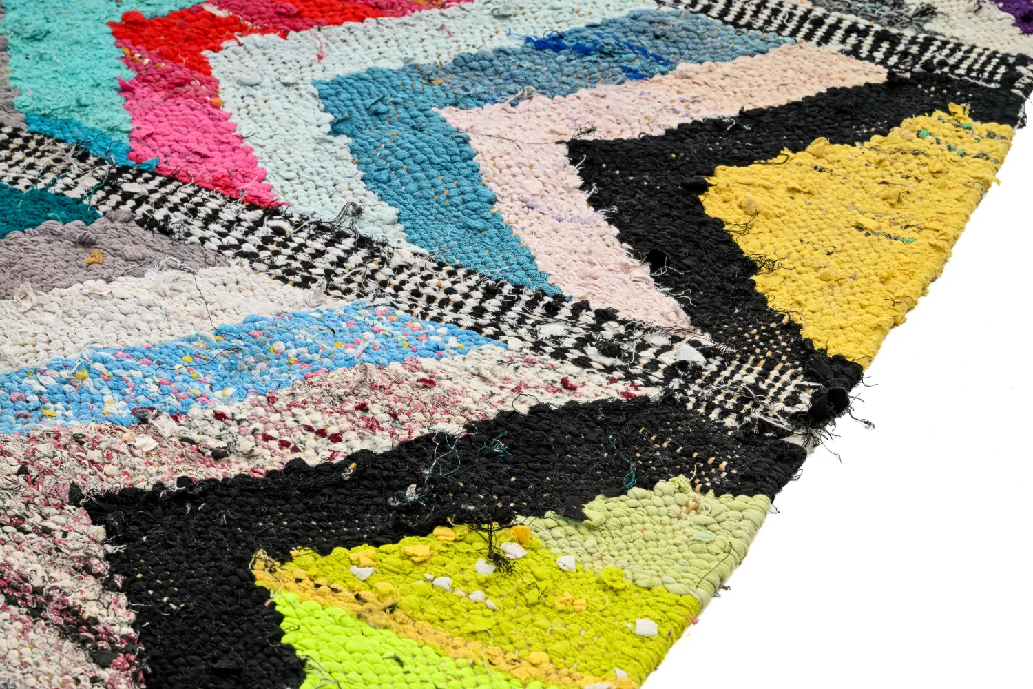 Marokkói Boucherouite szőnyeg 145 x 270 cm