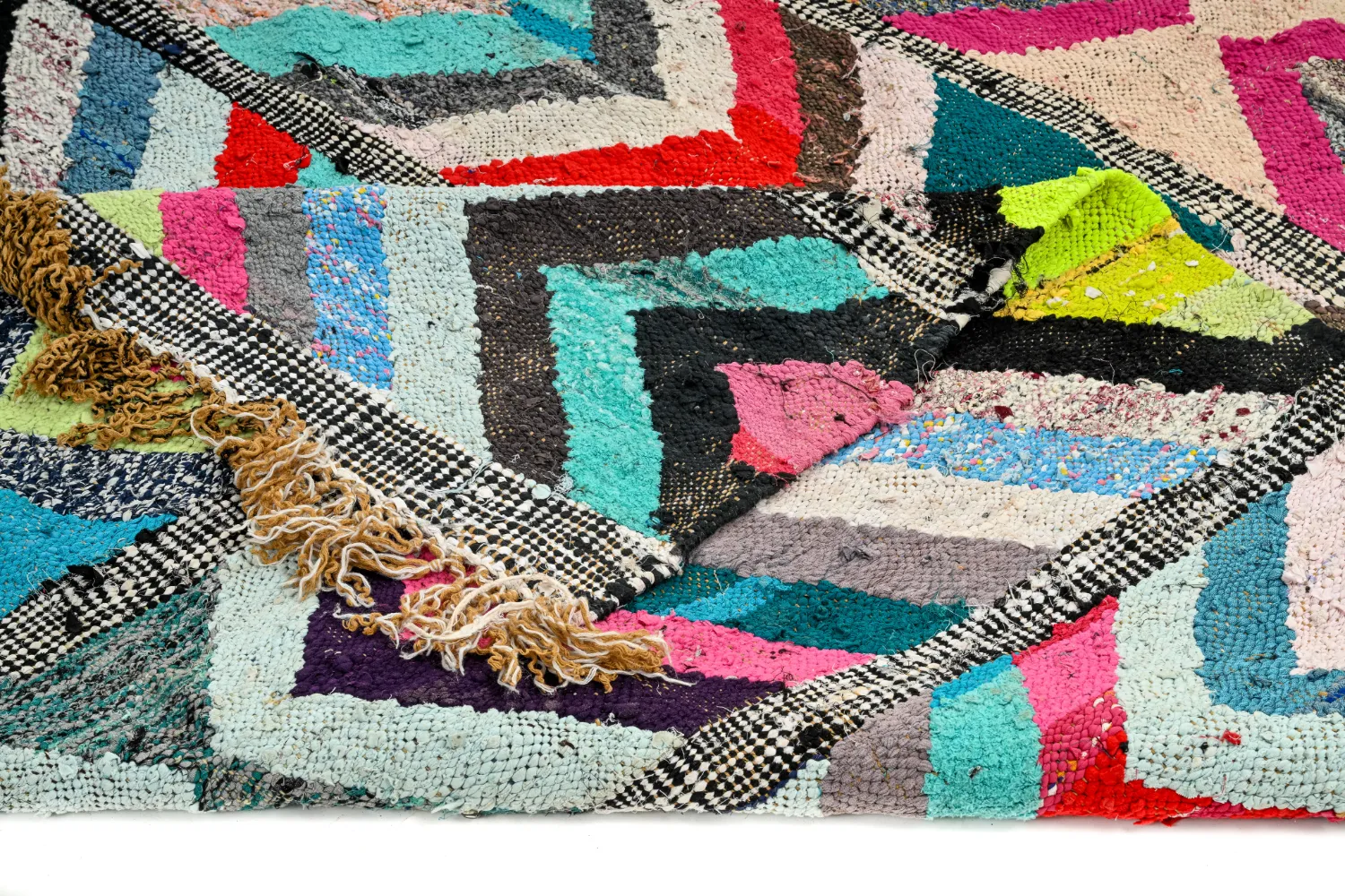 Marokkói Boucherouite szőnyeg 145 x 270 cm