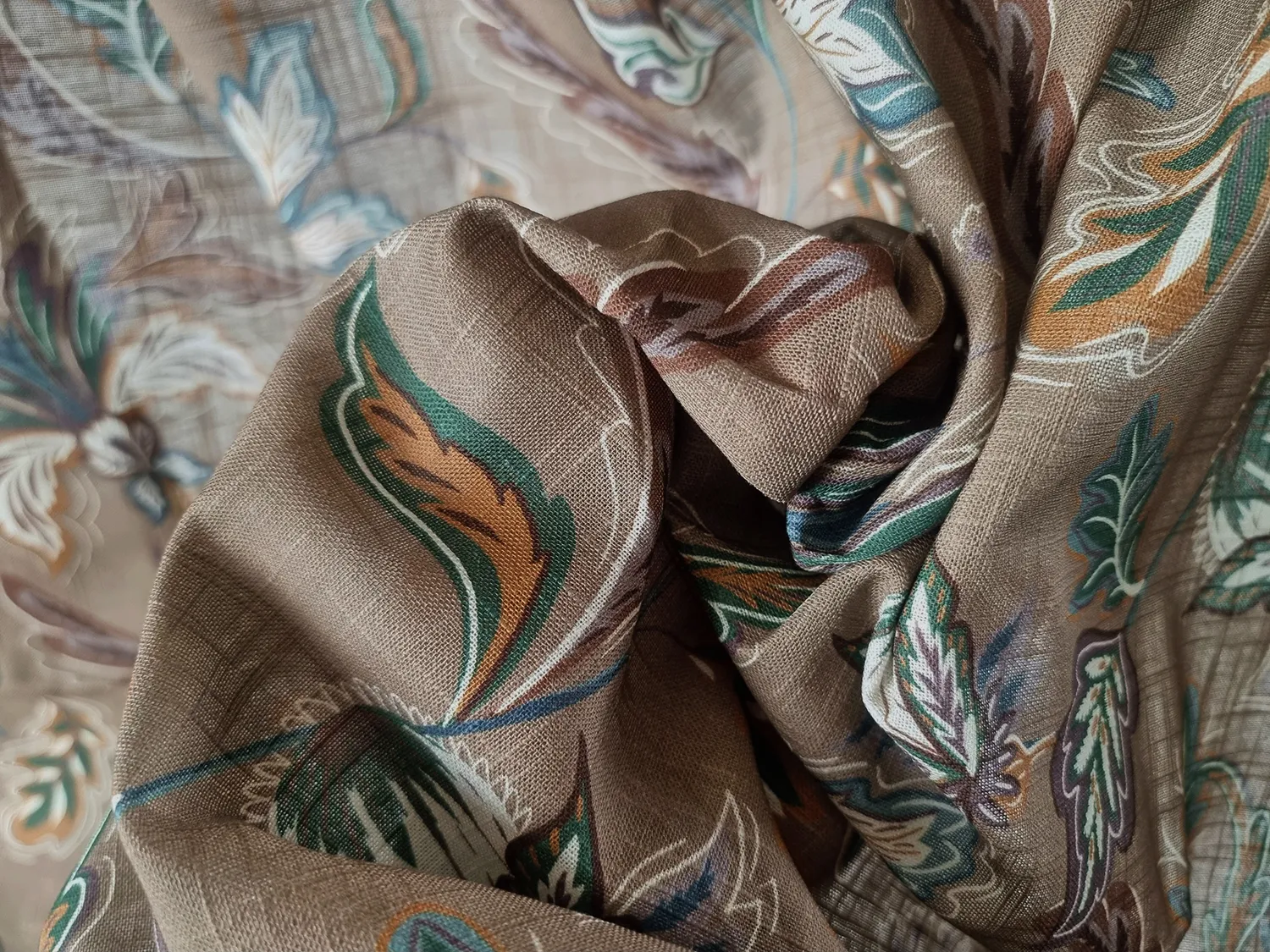 Asztalfutók - Futó Dagny (barna)