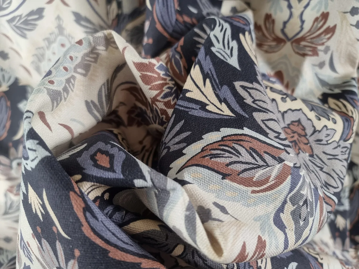 Asztalfutók - Futó Paula (kék)