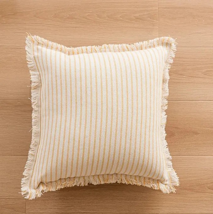 Párnahuzat - Fringed (sárga)